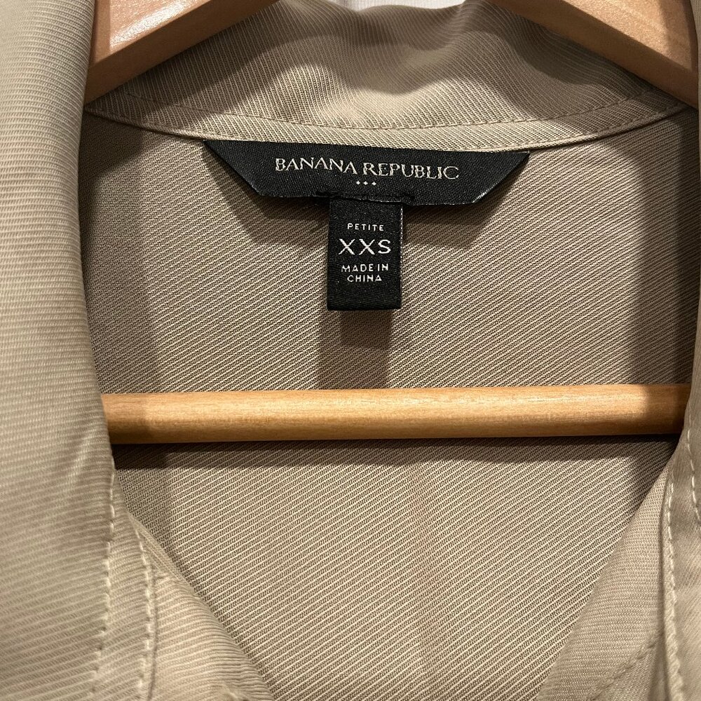 Banana Republic Factory Beige Short-Sleeve Utility Jumpsuit - Picture 3 of 4